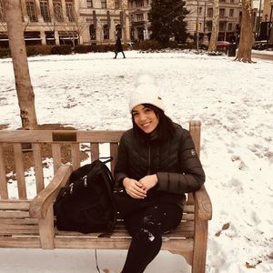 Meet your Posher, Claudia